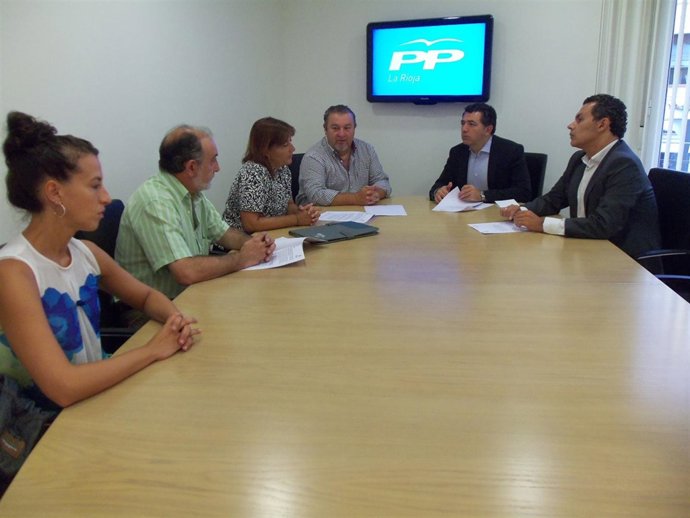 Cuevas se reúne con el UCOTAR