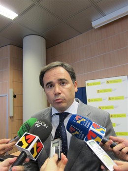 El presidente de la Confederación Hidrográfica del Ebro, Xavier de Pedro.