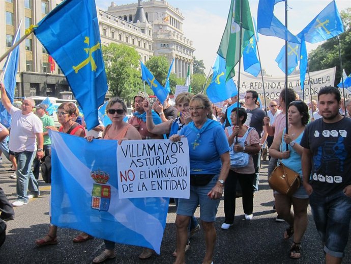 Manifestantes Asturianos En Madrid