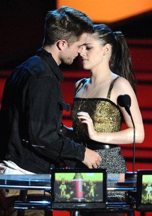 Robert Pattinson y Kristen Stewart