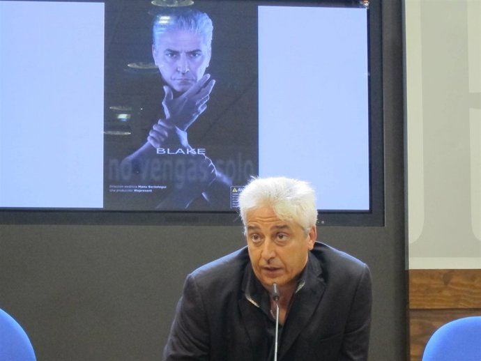 Anthony Blake, En Rueda De Prensa