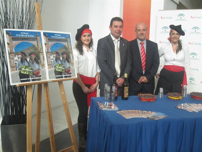 Artacho y Fernández, en la presentación del Día de la Pasa