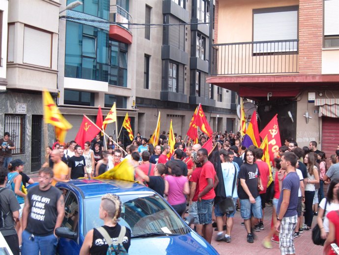 La Manifestación Se Detiene Ante La Casa De Alberto Fabra En Castellón