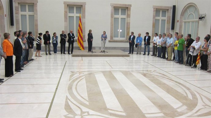 Gispert Recibe A La Delegación De La Manifestación