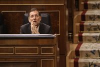Rajoy dice que este momento "difícil" es "transitorio"