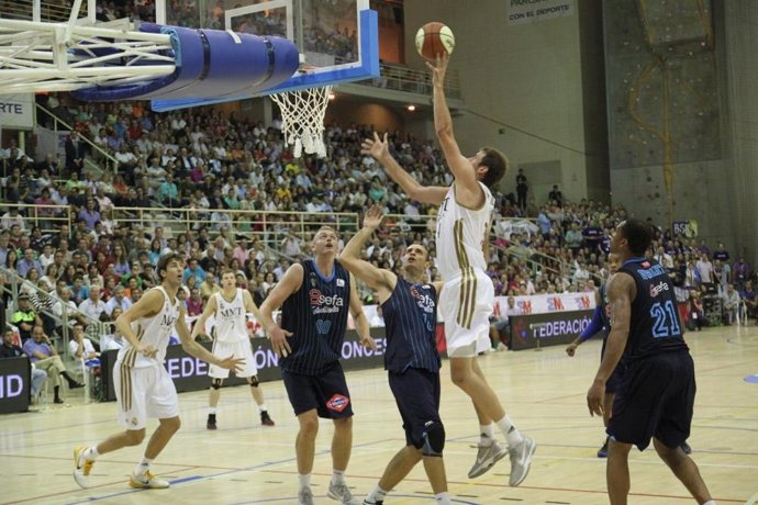 Real Madrid-Estudiantes