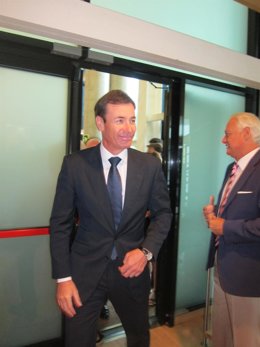 Tomás Gómez a su llegada al Pleno del Estado de la Región