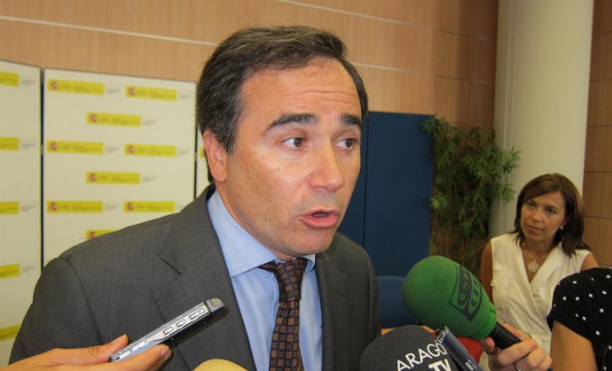 El presidente de la CHE, Xavier de Pedro