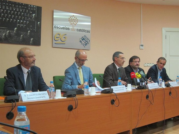 Representantes De Eyc, CECE, FSIE Y USO