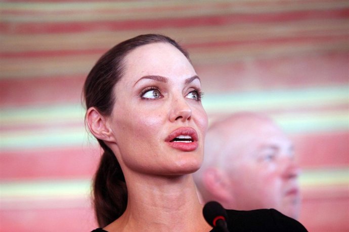 Angelina Jolie en una de sus misiones en Jordania 