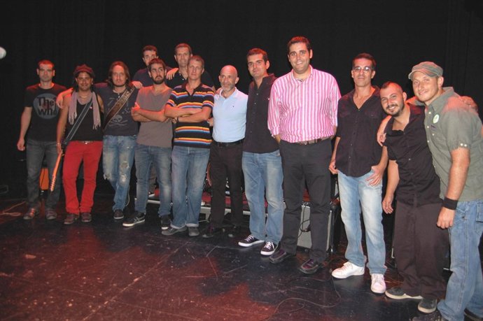 Grupos Semilfinalistas Del Certamen 'Rockinlei'