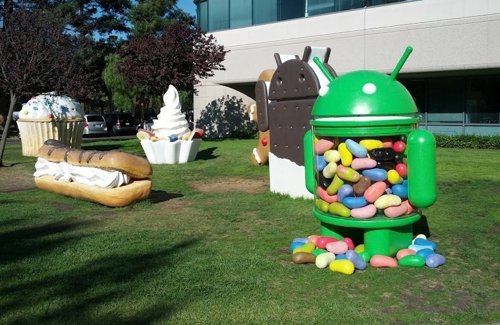 Jelly Bean en los jardines de Mountain View