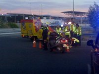 Fallece una mujer de 40 años tras ser arrollada por unos ladrones que le han robado su vehículo en la T4