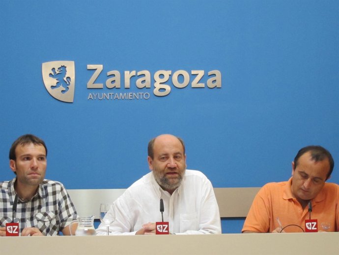 Los tres concejales de IU en Zaragoza
