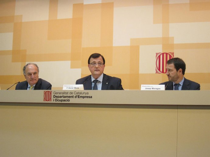 J.Sureda (Dtor.Gral.Industria), F.X.Mena Y J.Moragas (Consej.Delegado ACC1Ó)