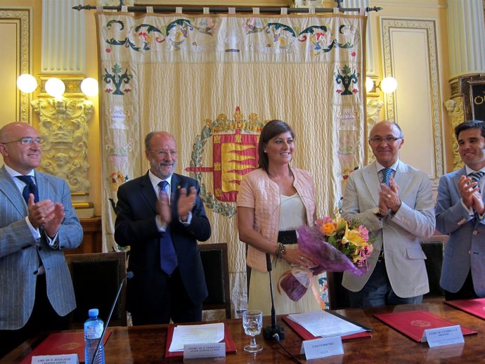 La Atleta Mayte Martínez Recibe El Homenaje De Valladolid En Su Despedida 