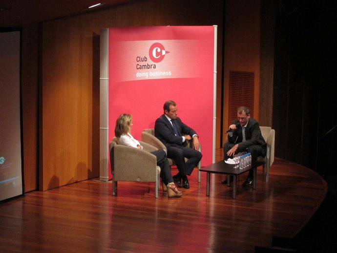 Sandro Rosell apoya el Club Cambra