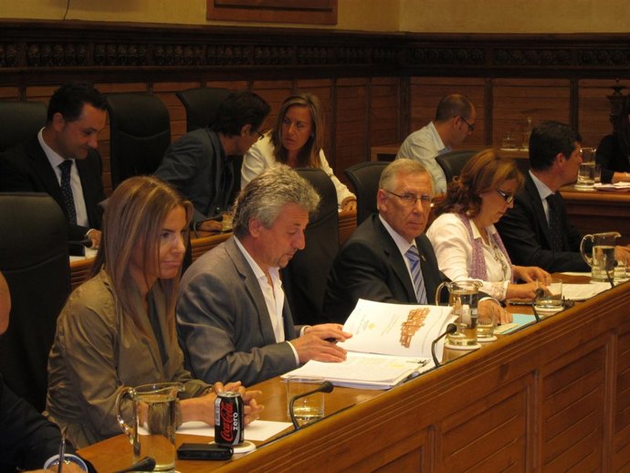 El Concejal De Educación Y Cultura De Gijón, Carlos Rubiera, En El Pleno