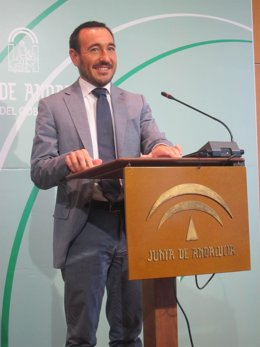 El Delegado Del Gobierno De La Junta, Fernando López Gil