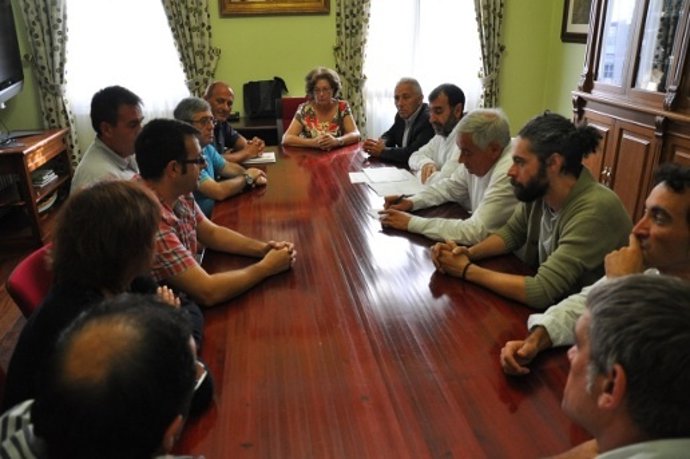 Guillerme Vázquez reunido en Ferrol con trabajadores del naval