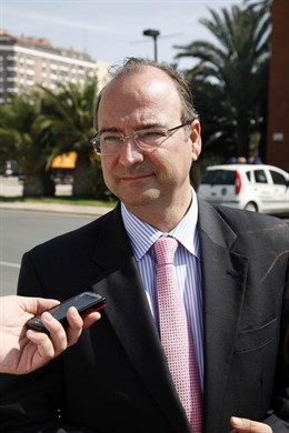 El Alcalde De Almería, Luis Rogelio Rodríguez-Comendador