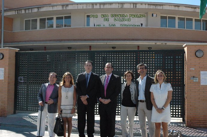 El Portavoz Del PP En El Parlamento Andaluz Visita Cenes De La Vega
