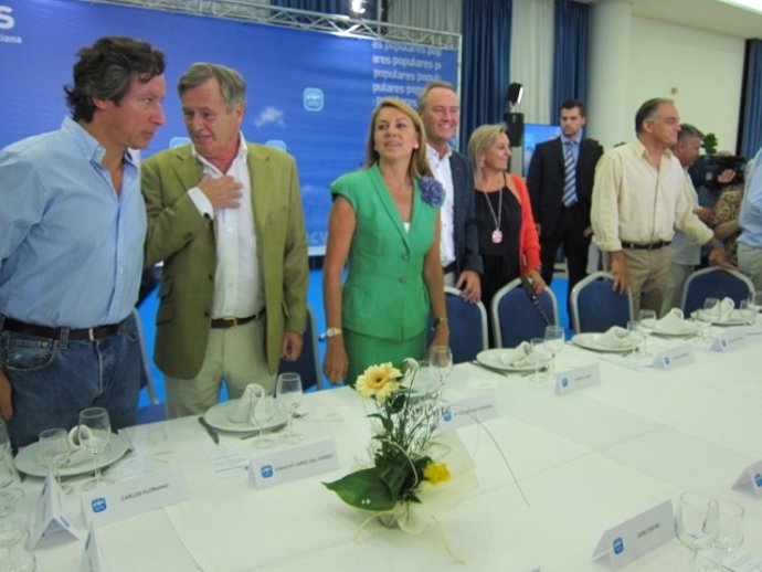 Cospedal en la cena del PPCV