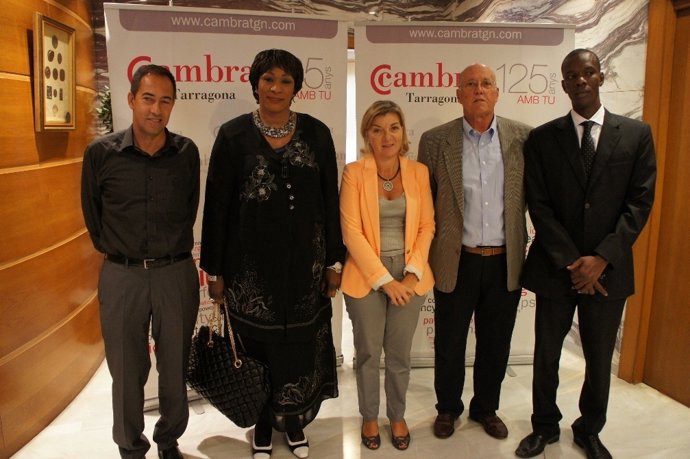R.Barros (Cámara), A.Wane (Embajada Senegal), M.De Pablo., S.Vives y B.Sow