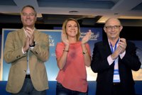 Cospedal dice que los españoles, incluso los "enfadados", agradecerán la "responsabilidad" del Gobierno