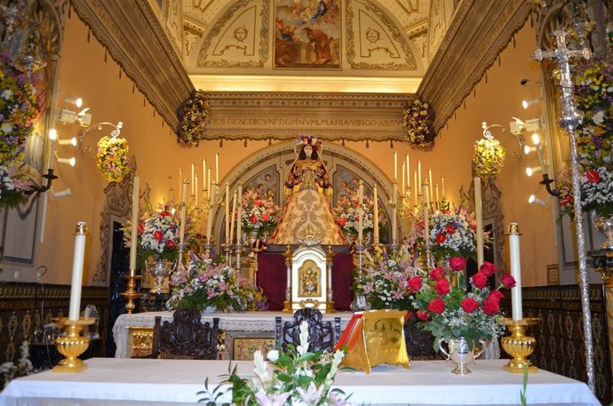Vrigen del Rocío en la parroquia