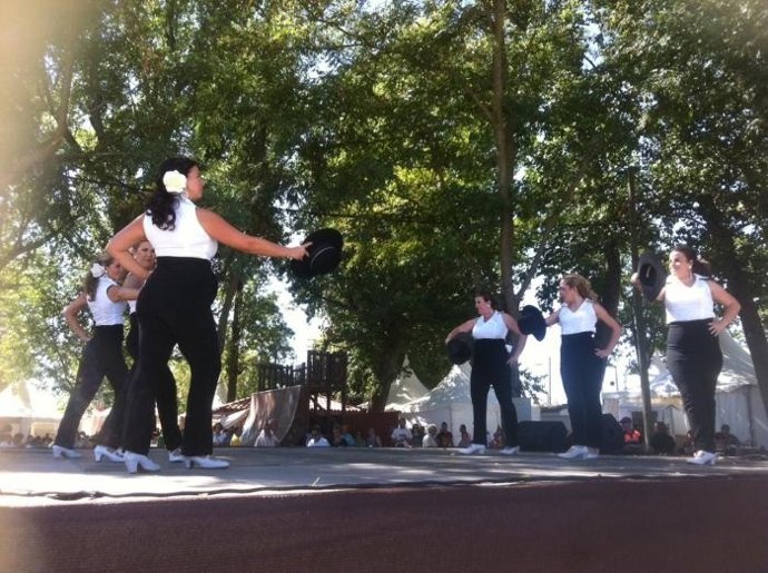 Actuación en la Feria Rayana