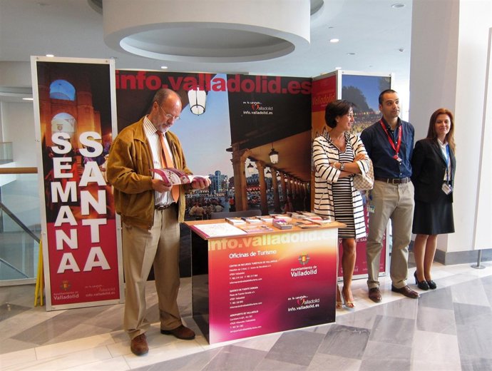 Visita Al Punto De Información Turística De Valladolid En Ikea