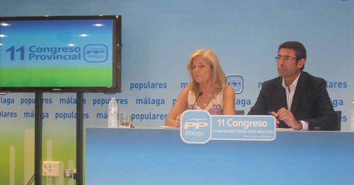 Oña y Fernández-Tapia, en rueda de prensa