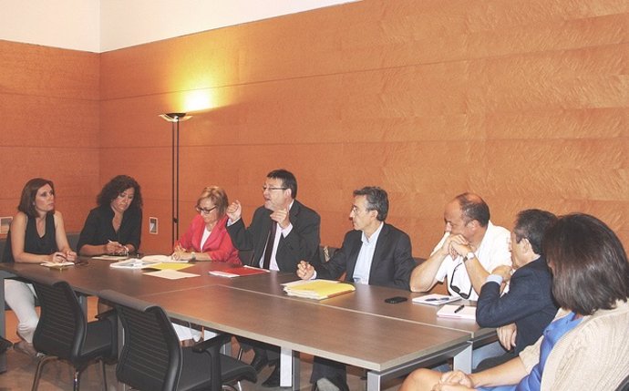 Puig Con El Secretariado De La Comisión Ejecutiva Del PSPV