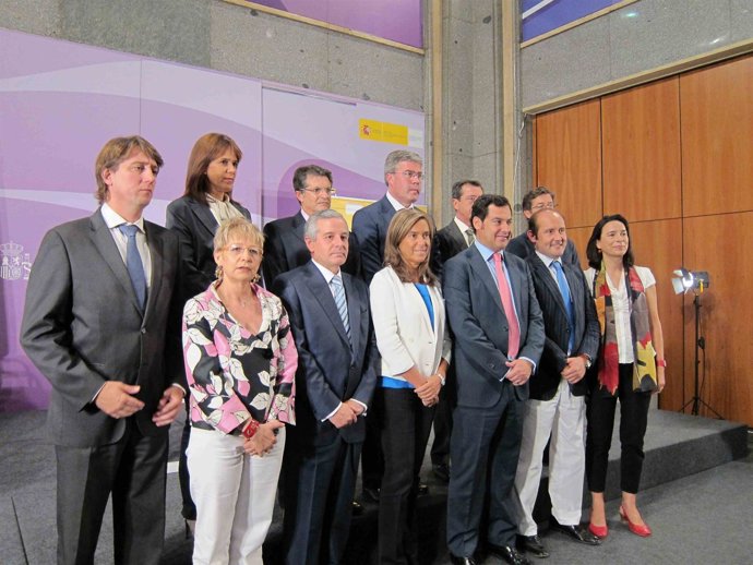 ANA MATO FIRMA CONVENIOS AYUNTAMIENTOS EMPLEABILIDAD MUJER