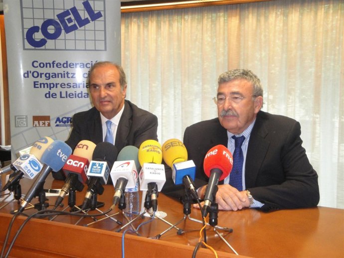 El pte. De Fomento del Trabajo, J.Gay de Montellà, y el de la Coell, J.Simó