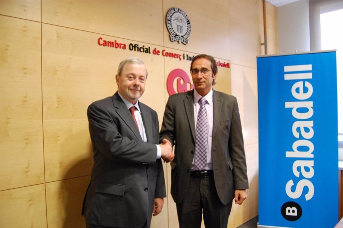 A.M.Brunet (Cámara De Comercio De Sabadell) Y J. Canalias (Banco Sabadell)