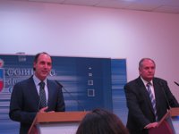 Diego niega "diferencias" con De la Serna y entiende su "cabreo" por el nuevo retraso del PGOU, que ya está aprobado