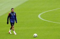 Futbol/Liga Campeones.- Alexis Sánchez entra en la convocatoria ante el Spartak, en la que no está Jordi Alba