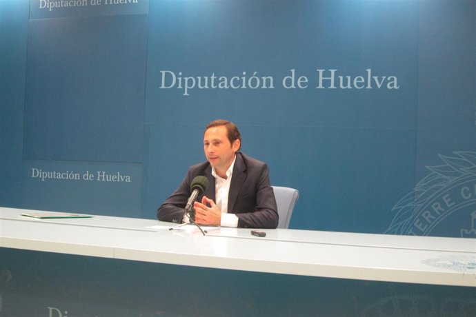 El diputado de Infraestructuras en Huelva, Alejandro Márquez.