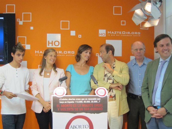 Presentación de la 'III Marcha Internacional por la vida'