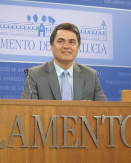 Carlos Rojas, hoy en rueda de prensa