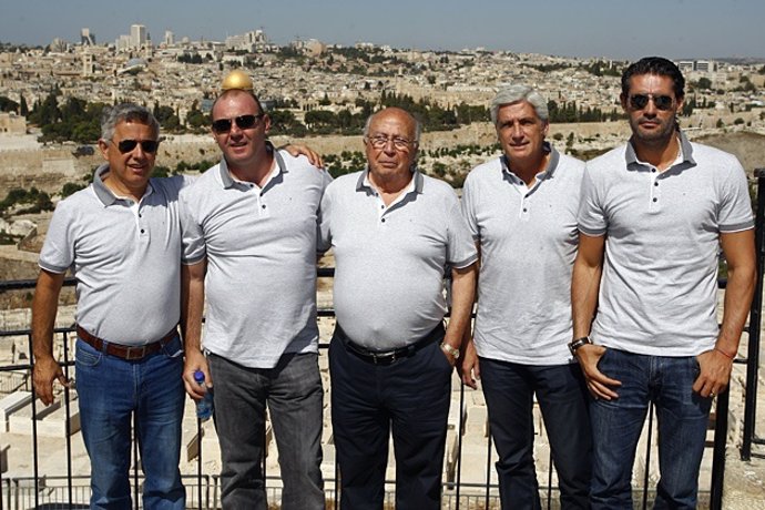 Caminero, Villaverde y directiva Atlético en Jerusalén