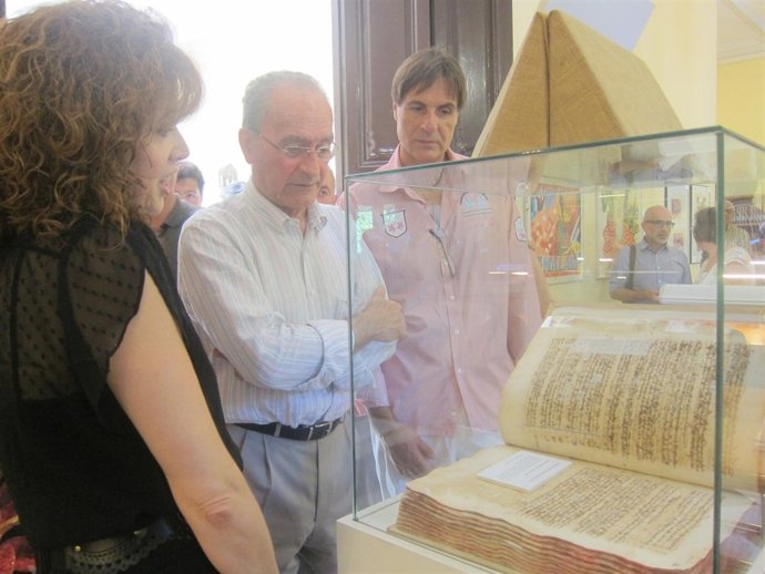 Francisco de la Torre y el concejal de Cultura