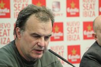 Fútbol/Europa League.- Bielsa: "Empezamos a construir lo que el año pasado costó tanto consolidar"