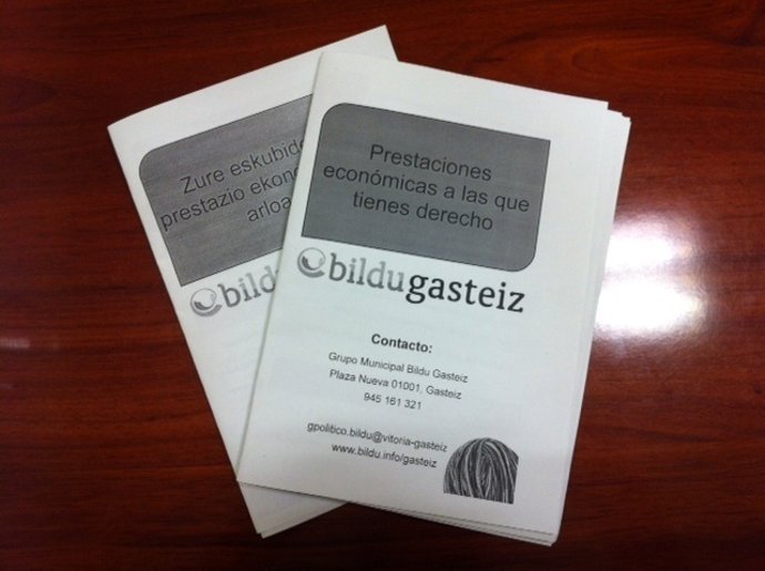 Tríptico de Bildu que informa sobre prestaciones sociales.