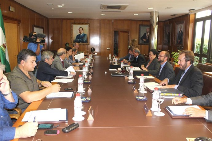 Consejo De Administración Del Puerto De Huelva. 