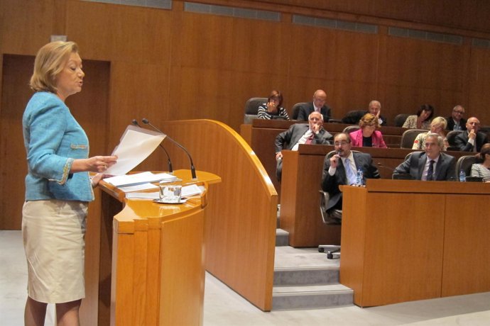 La presidenta responde a Lambán (PSOE)