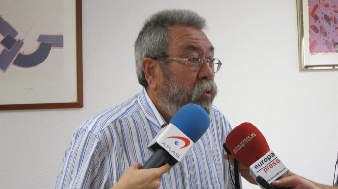 Secretario General De UGT, Cándido Méndez, Tras Inaugurar Jornadas
