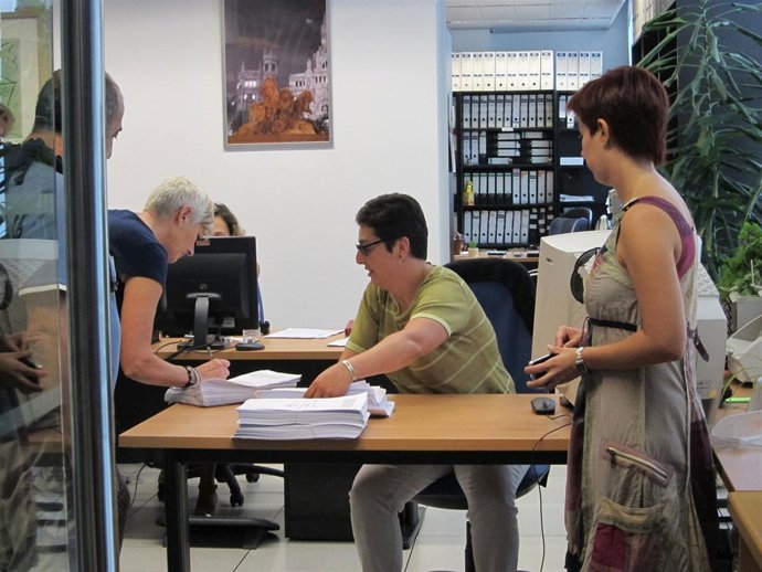 Representantes de la Asociación Vecinos Nueva Fortuna